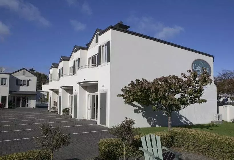 مُتل Cornwall Motor Lodge