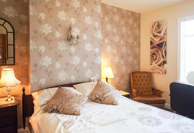 Пансион Leaded Light Guest House