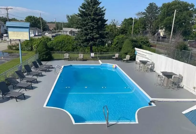 Seabreeze Motel