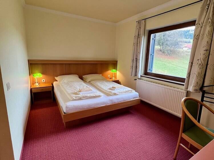 فندق Pension Lambrecht