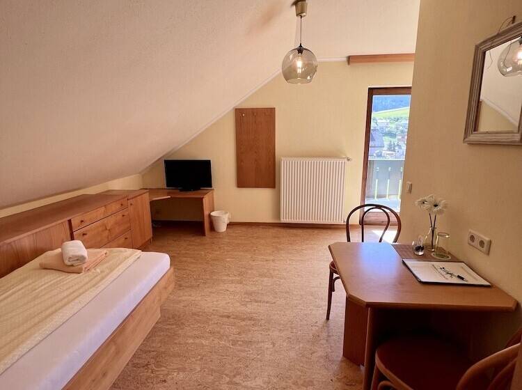 فندق Pension Lambrecht