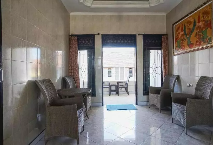 Majatalo Denays Guesthouse Jimbaran