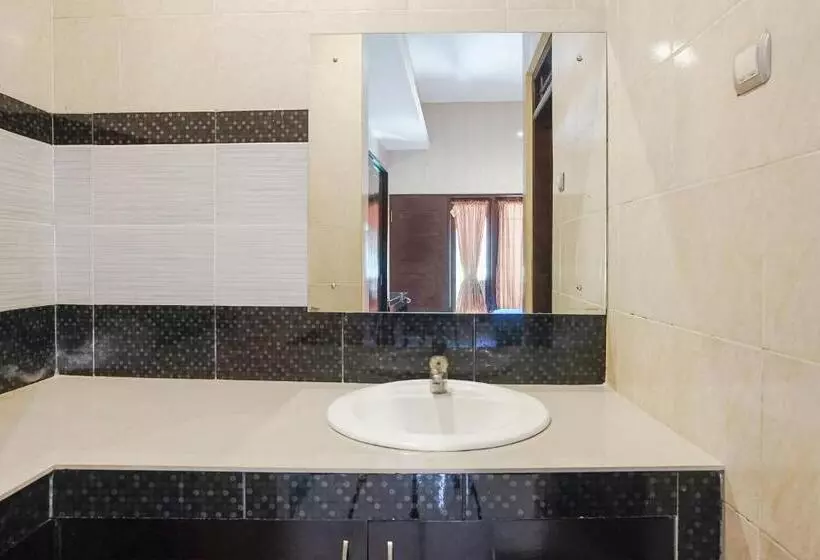 Majatalo Denays Guesthouse Jimbaran