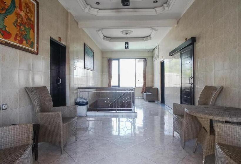 پانسیون Denays Guesthouse Jimbaran