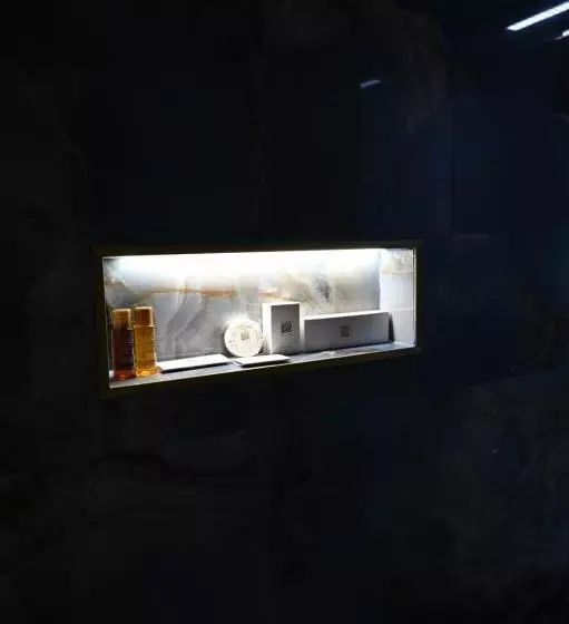 ベッドアンドブレックファースト Nm Luxury Suites