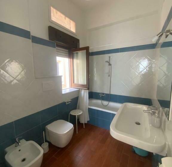 膳宿费 Il Gabbiano