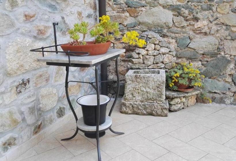 ベッドアンドブレックファースト Locanda Cà De Rusitta