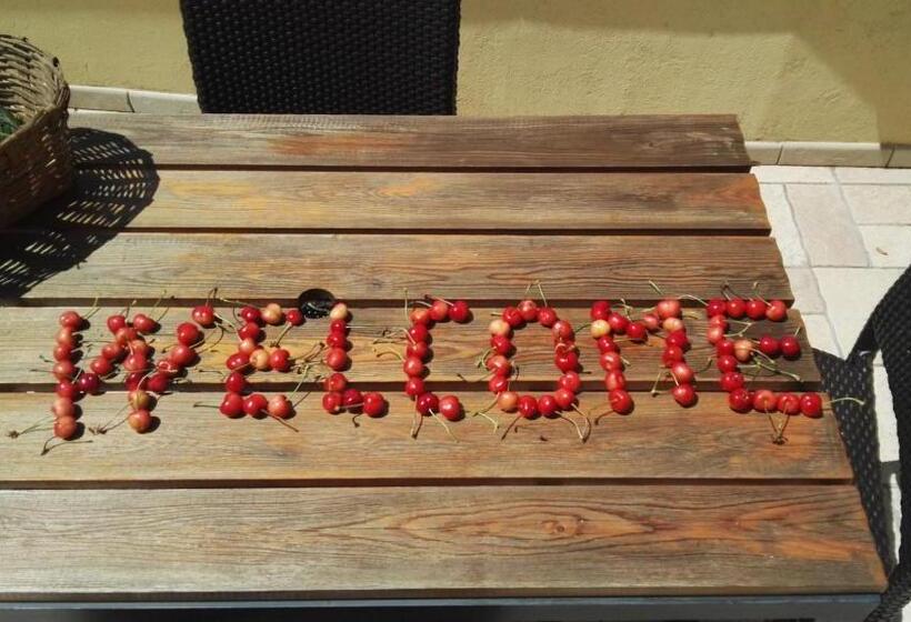 ベッドアンドブレックファースト Locanda Cà De Rusitta