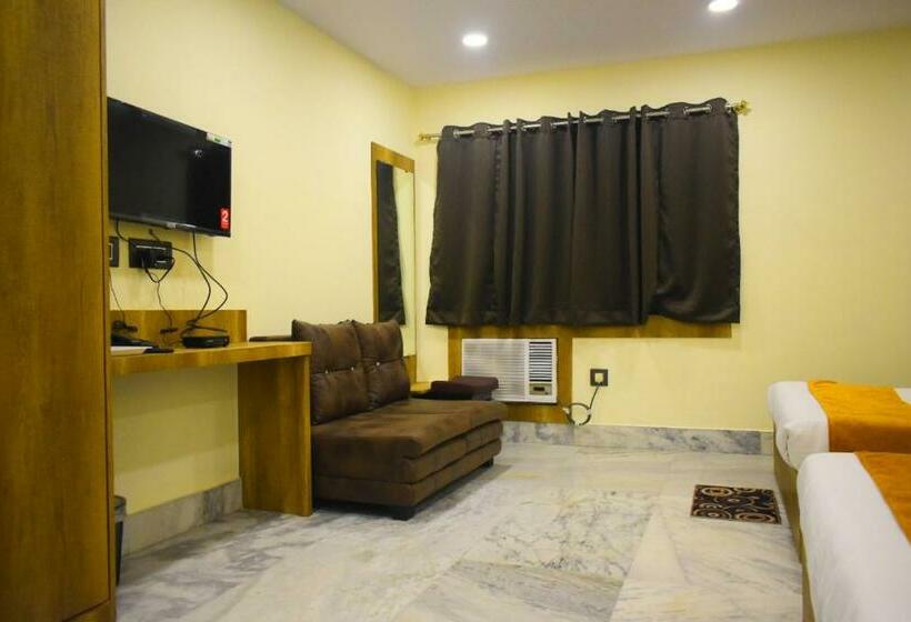 בית מלון כפרי Grand Residency