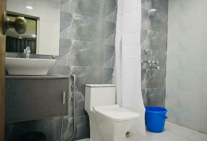 בית מלון כפרי Grand Residency