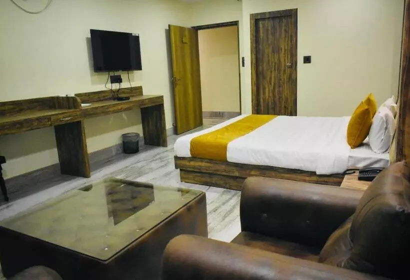 هتل Grand Residency