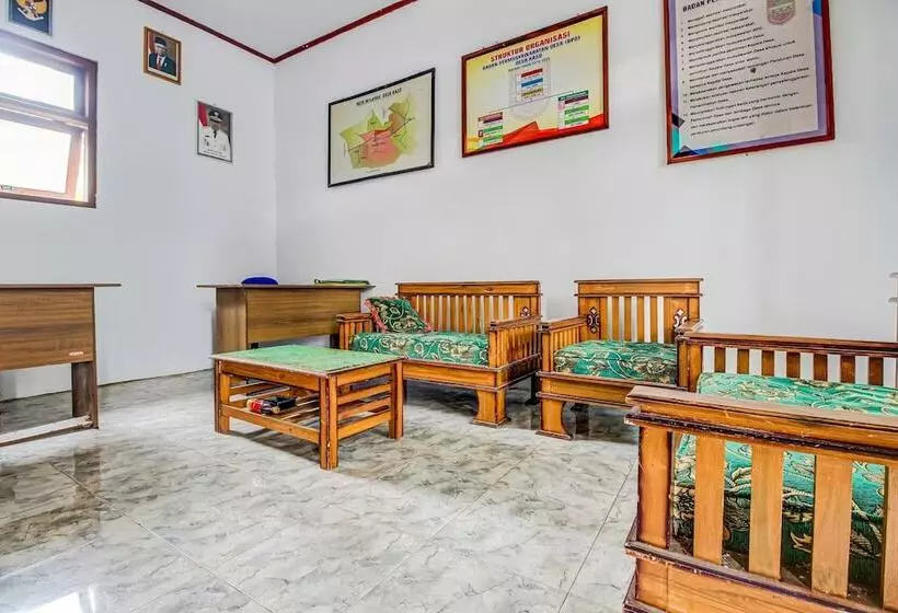 ホテル Oyo Homes 91124 Desa Wisata Kaso