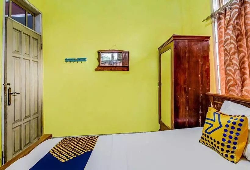 ホテル Oyo Homes 91124 Desa Wisata Kaso