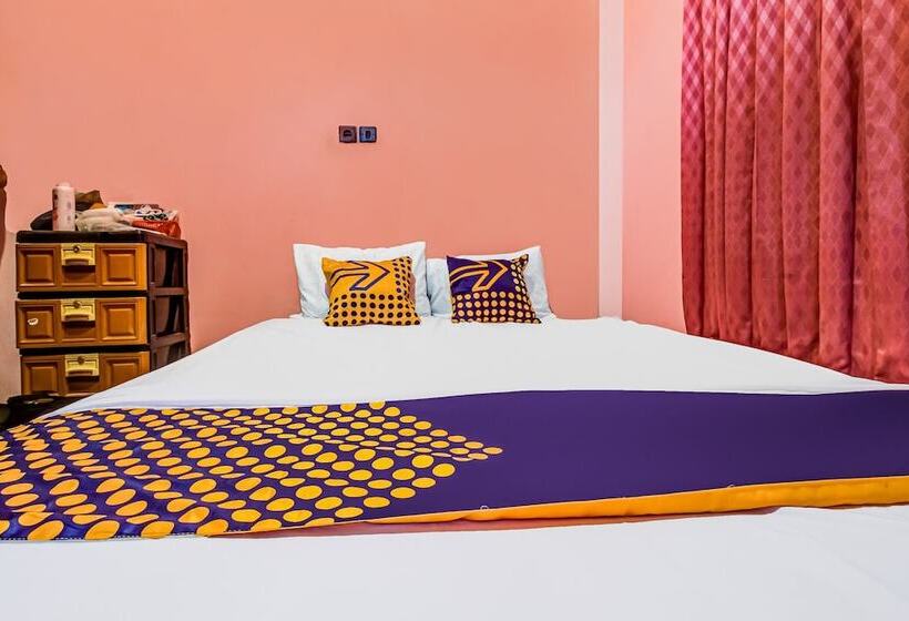 فندق Oyo Homes 91124 Desa Wisata Kaso