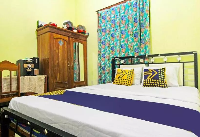 ホテル Oyo Homes 91149 Desa Wisata Nangelasari
