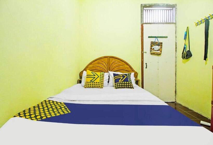 فندق Oyo Homes 91149 Desa Wisata Nangelasari