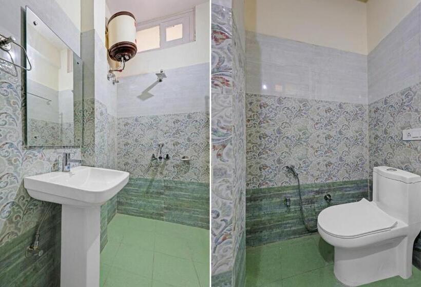 هتل Oyo Flagship 87763 Vasudev Inn