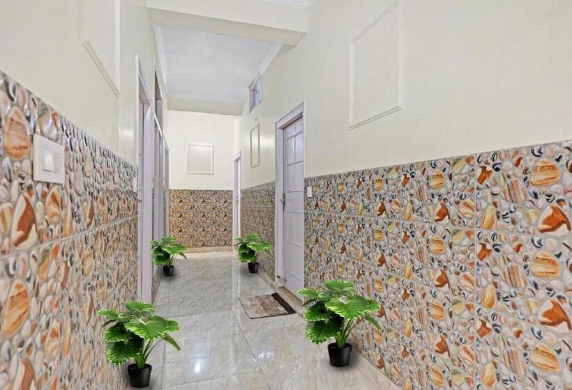 هتل Oyo Flagship 87763 Vasudev Inn