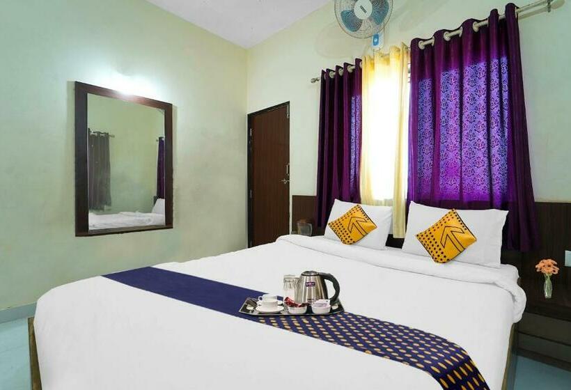 בית מלון כפרי Spot On 88248 Pearl Executive