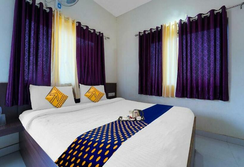 בית מלון כפרי Spot On 88248 Pearl Executive