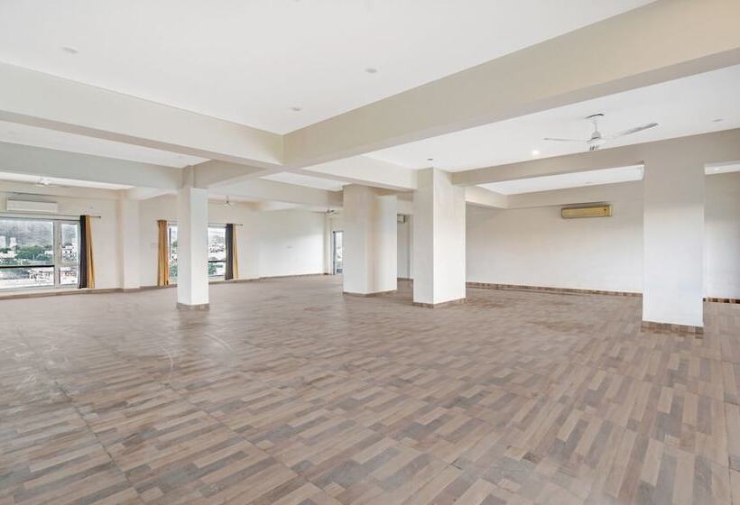 호텔 Treebo Trend Mangal Residency