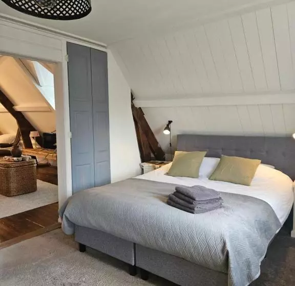 Aamiaismajoitus (B&B) Gasthuys Rustique