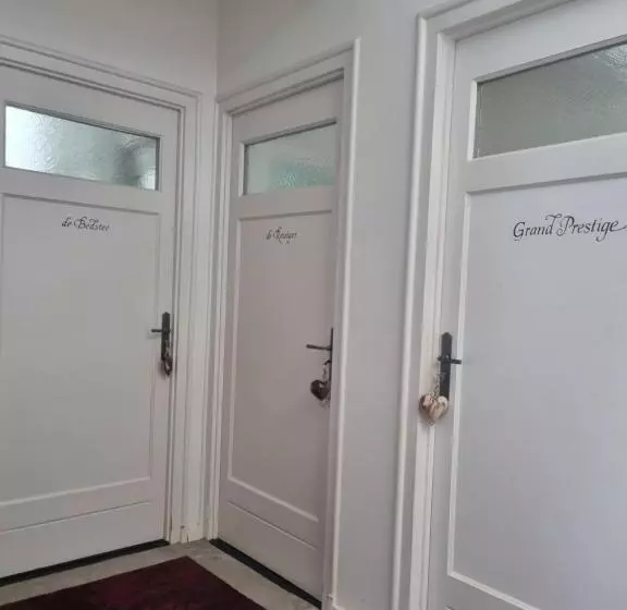 Aamiaismajoitus (B&B) Gasthuys Rustique