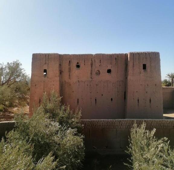 مبيت وإفطار Gîte Ait Lmaalam Chez Ahmed