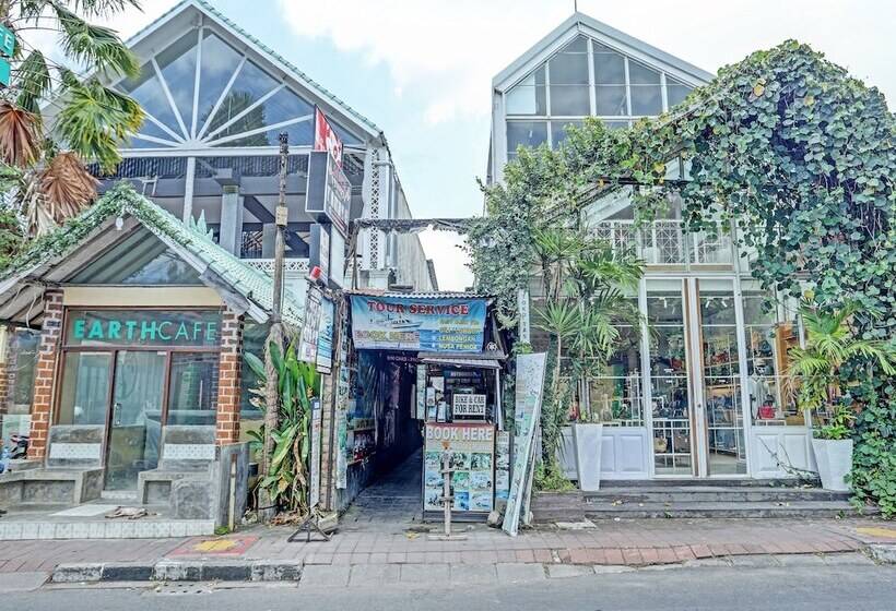 호텔 Oyo 91080 Kubu D&d Guesthouse