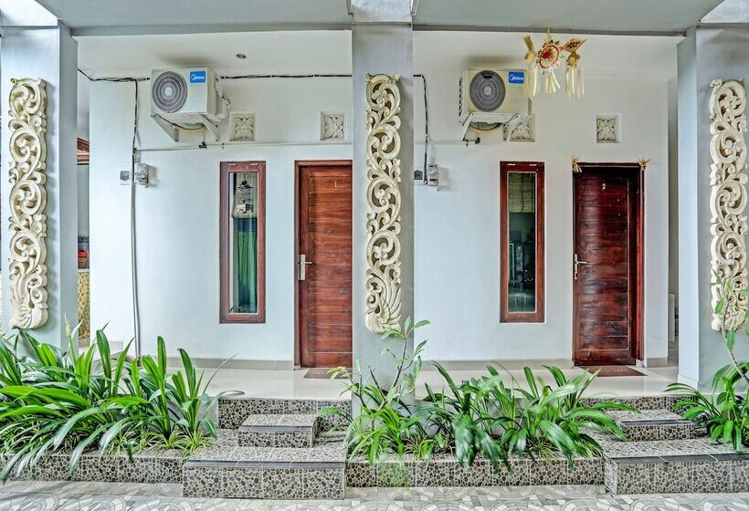 호텔 Oyo 91080 Kubu D&d Guesthouse