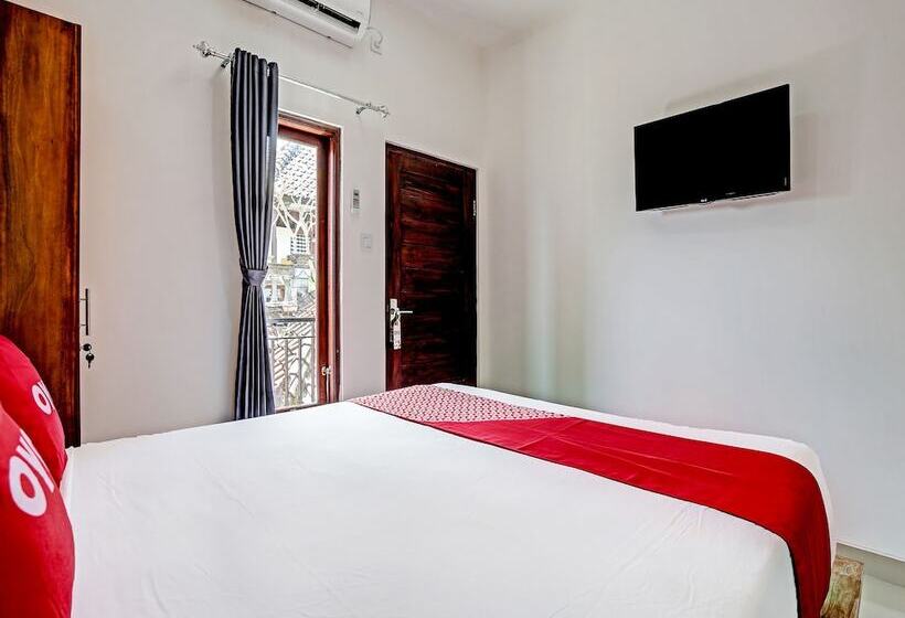 호텔 Oyo 91080 Kubu D&d Guesthouse