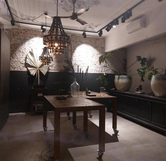 مبيت وإفطار Saya Boutique