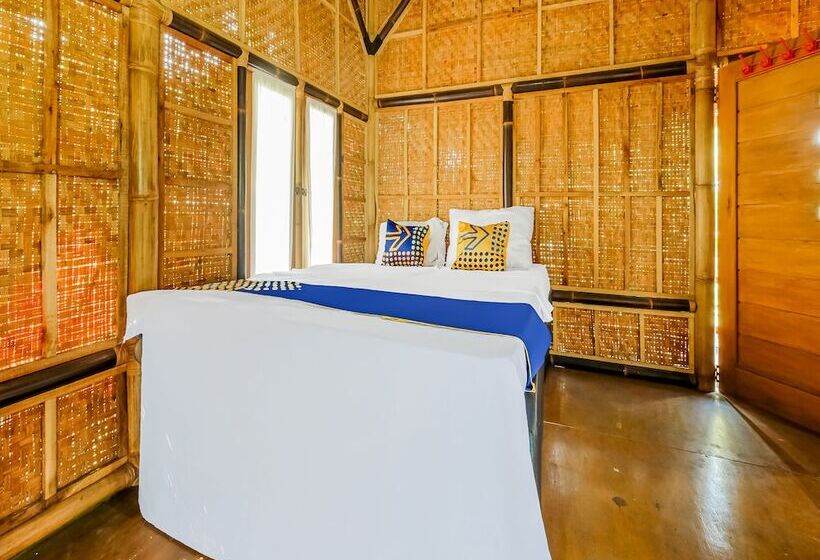 Hotel Spot On 91067 Desa Wisata Santanamekar