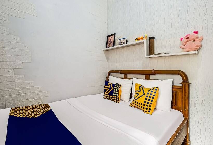 Hotel Spot On 91067 Desa Wisata Santanamekar