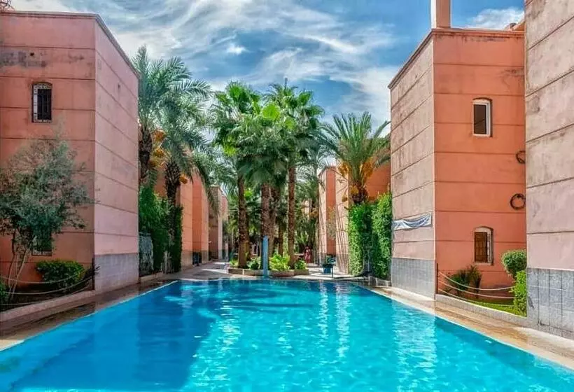 پانسیون Riad Amirkesh And Pool