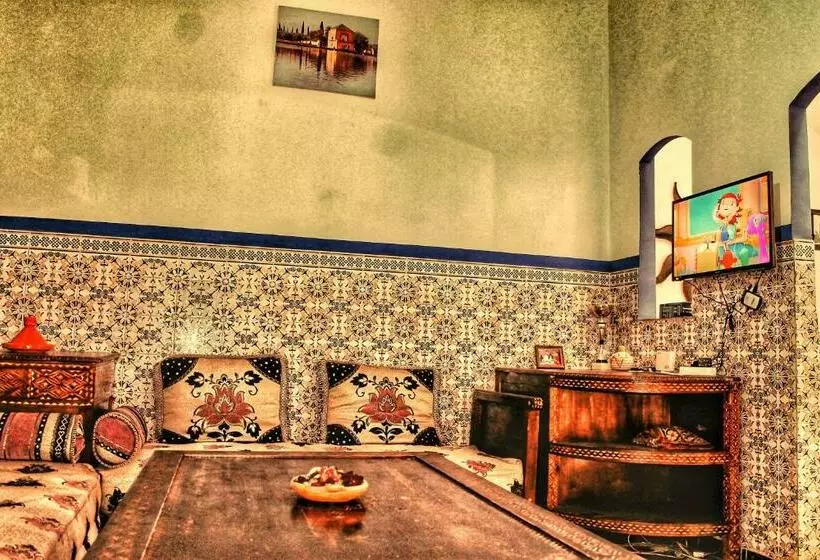 پانسیون Riad Amirkesh And Pool