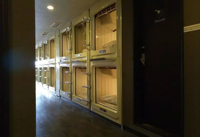 Kapsül Otel B&s Eco Cube Shinsaibashi