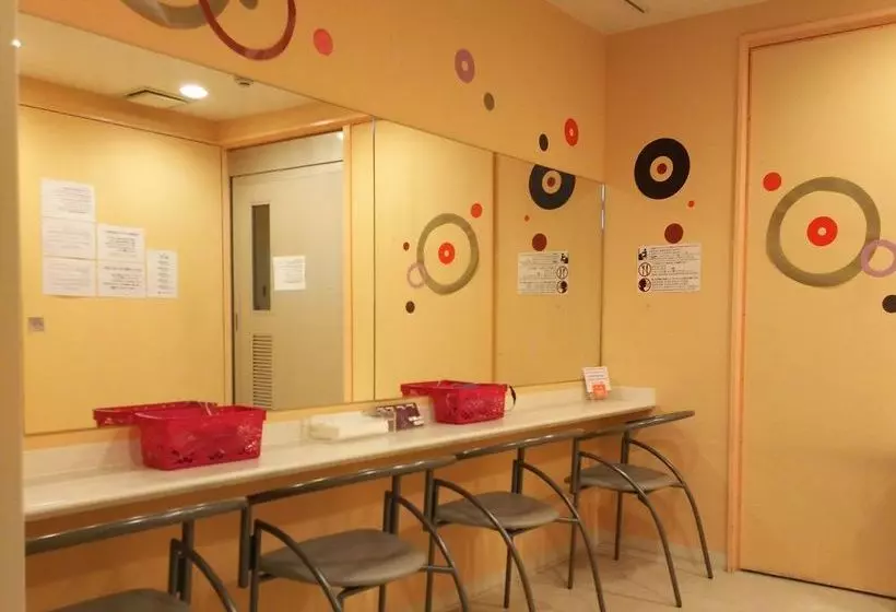 Kapsül Otel B&s Eco Cube Shinsaibashi