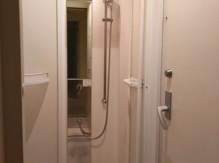 Kapsül Otel B&s Eco Cube Shinsaibashi