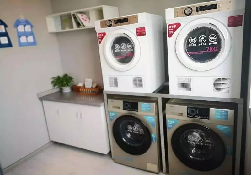 Отель Hanting Nanchang Bayi Square