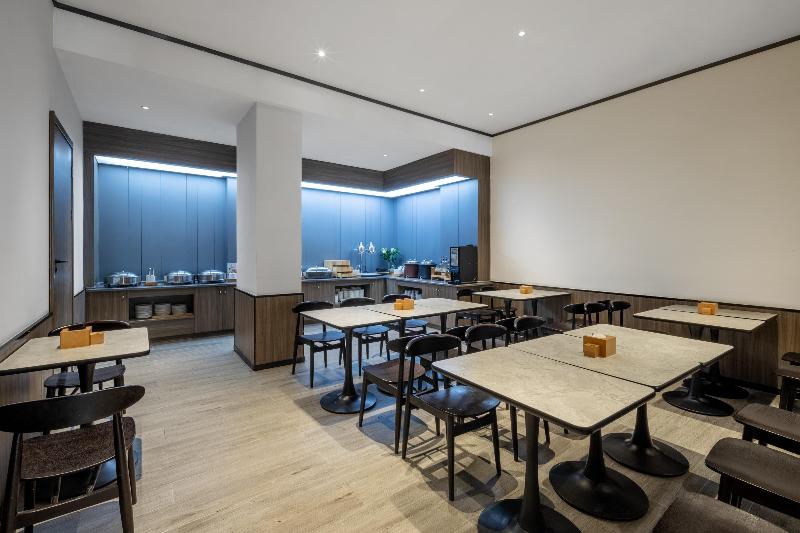 Hotel Hanting Nanchang Bayi Square