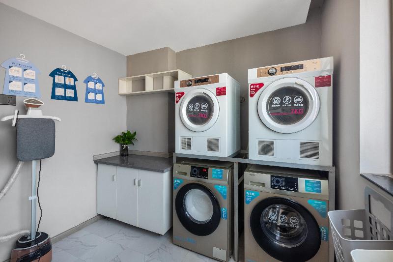 Hotel Hanting Nanchang Bayi Square