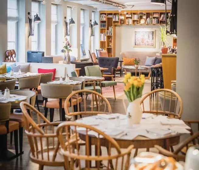 Henri Hotel Hamburg Downtown