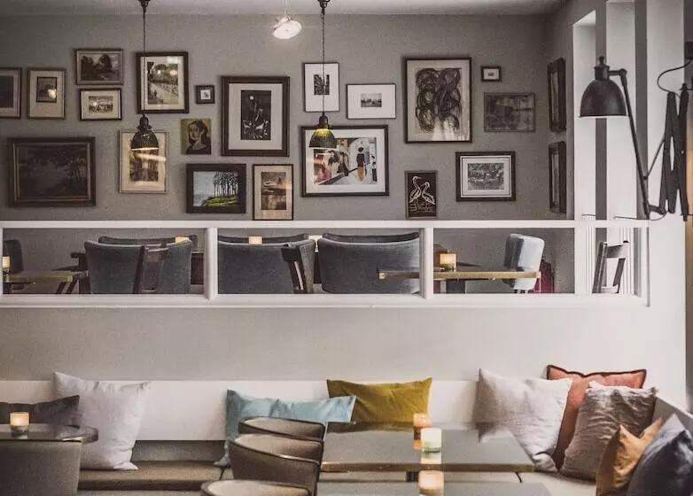 Henri Hotel Hamburg Downtown