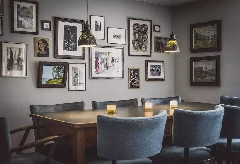 Henri Hotel Hamburg Downtown