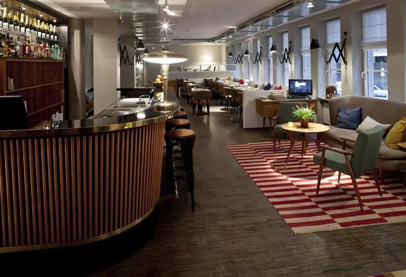 Henri Hotel Hamburg Downtown