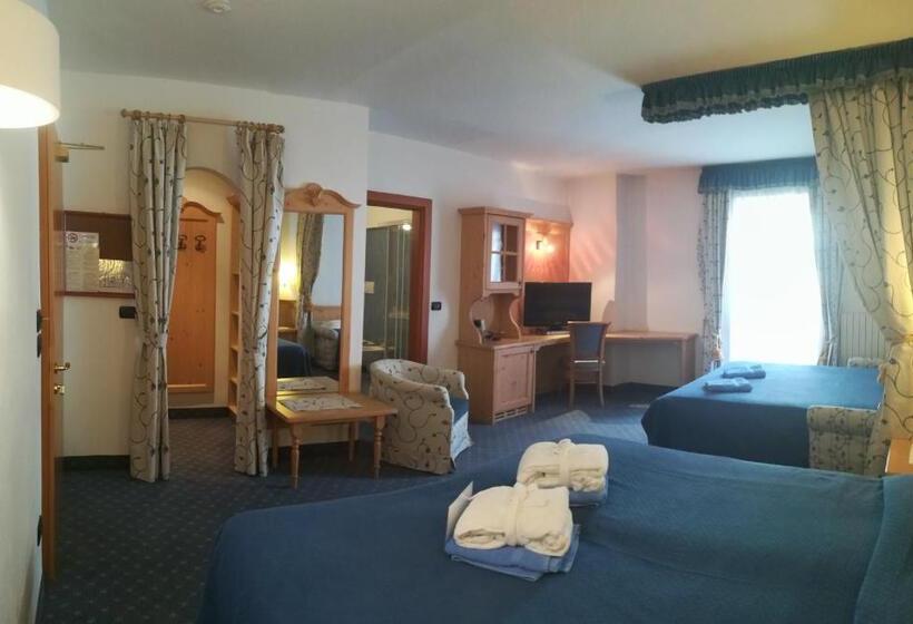 Отель Isolabella Wellness