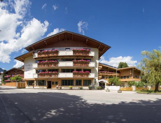 Отель AlpenLuxus Design Appartement