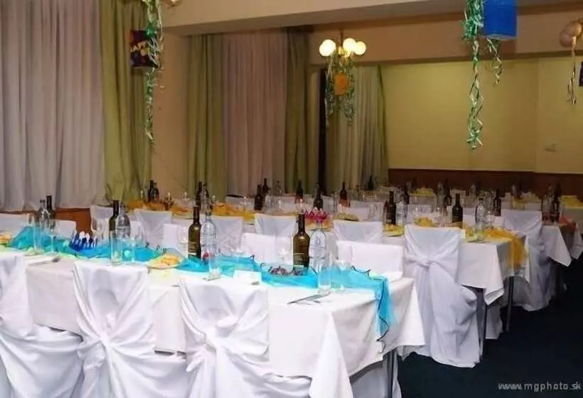 هتل & Penzión Grand Matej