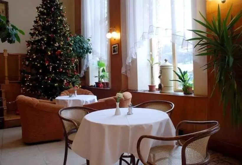 هتل & Penzión Grand Matej